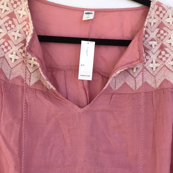 NWT Old Navy top - Picture 3 of 3